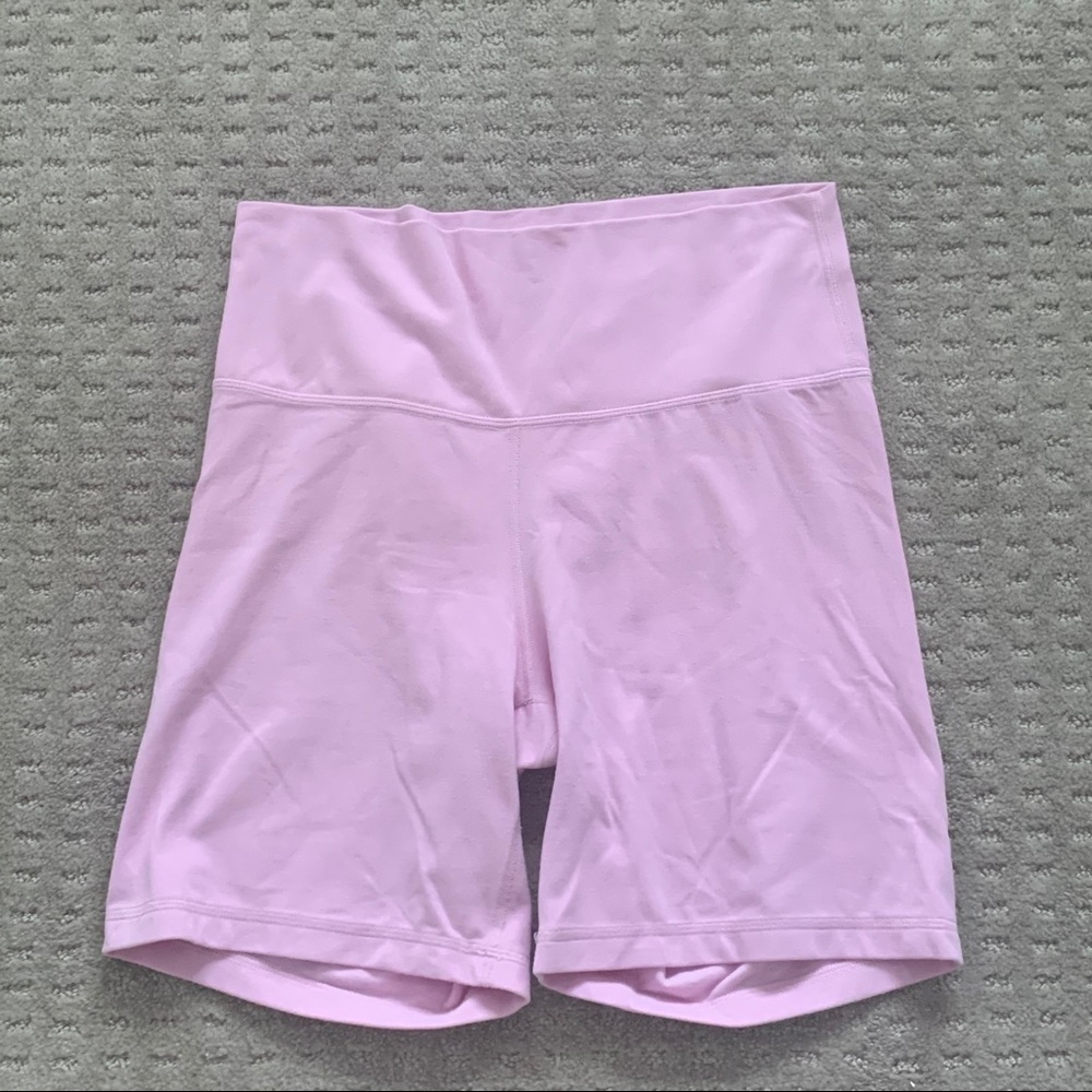 Light pink TNA atmosphere biker shorts size L